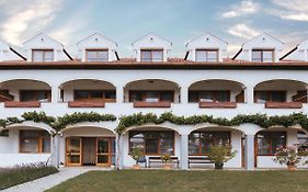 Hotel Moerbischerhof